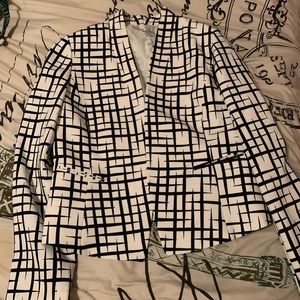 2 pc black and white suit